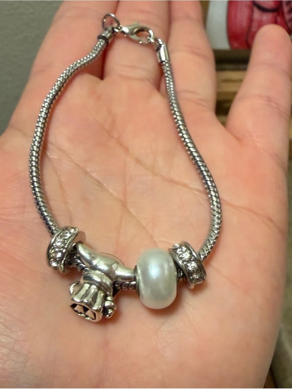 Baby Yoda Charm Bracelet - Picture 4 of 5